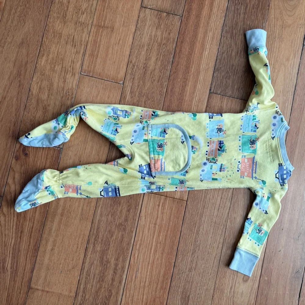 The Beaufort Bonnet Knox Night Night’s Footed Jammies - Picture 5 of 10